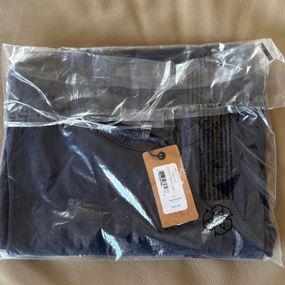 Rag & Bone Dark Grey Tee - Picture 1 of 3